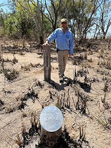 Brad Sauer from the NT Weed Management Branch surveying for rubber vine (Cryptostegia grandiflora) along the NT/QLD border.