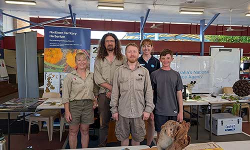 Flora and Fauna teaming up with Anna Richards from CSIRO at the Jingili Primary School Science Fair.