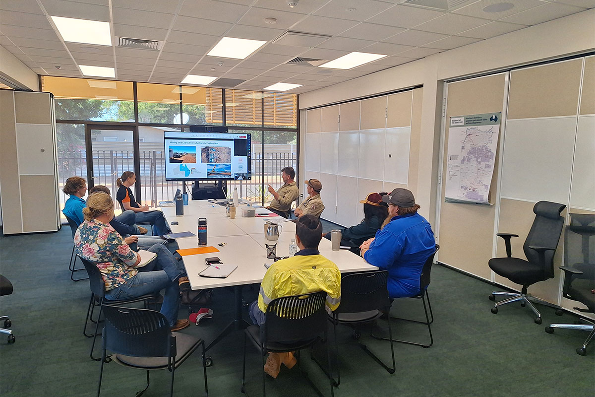 Regional Manager Chris Brown discussesing key weed issues for the Tennant Creek Region. 